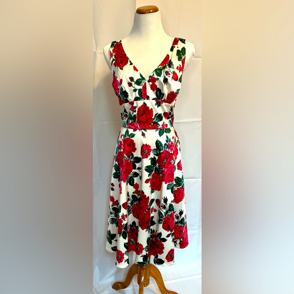 Tatyana rose floral circle dress